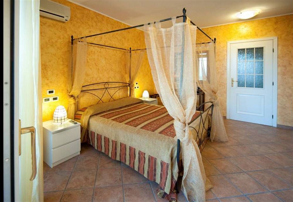 Barone Bed & Breakfast